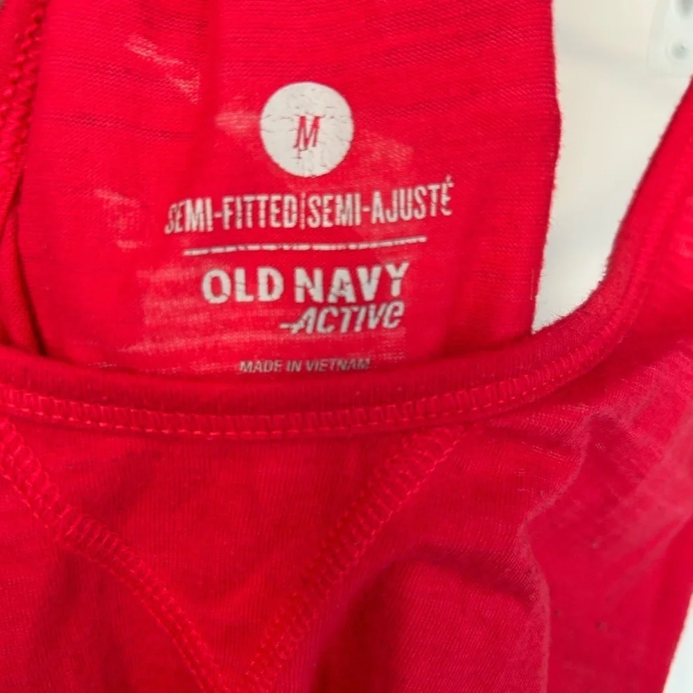 🧡5/$25🧡Old Navy Active Red Tank Top - Picture 2 of 3